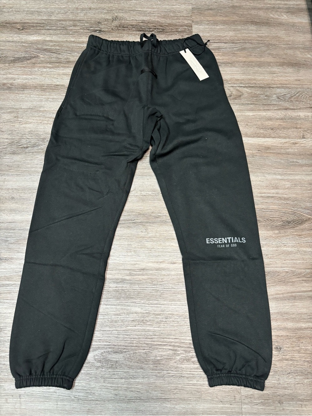 Ss21 fear of god essentials Black pant